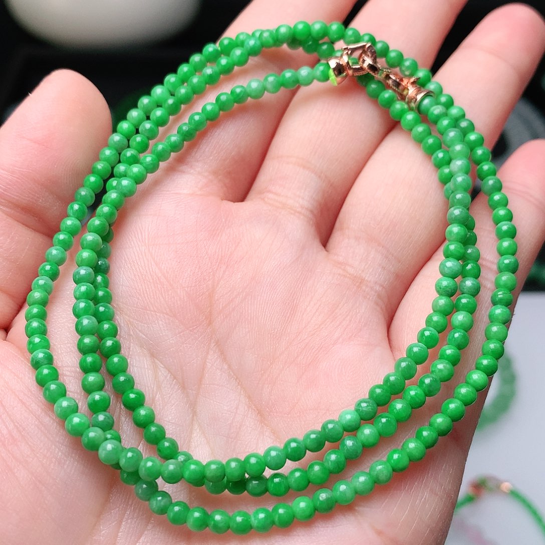 翡翠手链未镶嵌翡翠