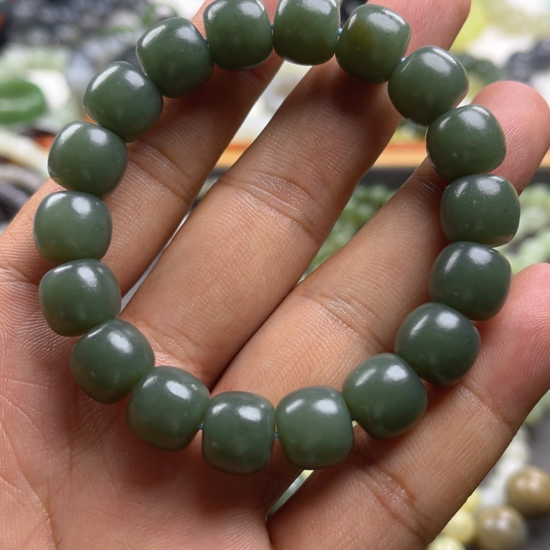 手链未镶嵌和田玉