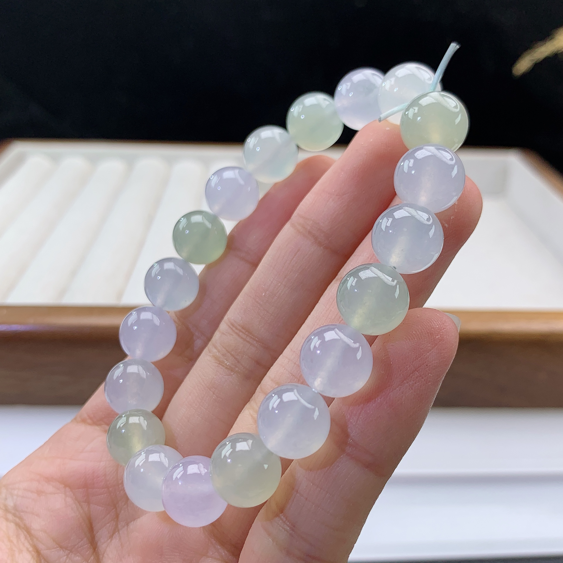 12.17-27-缅甸天然翡翠A货 女款马卡龙手串尺寸:10mm 19颗粒