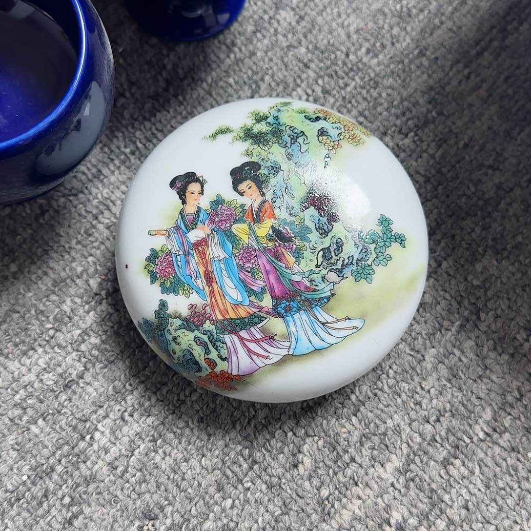 摆件瓷器的工艺技术水平