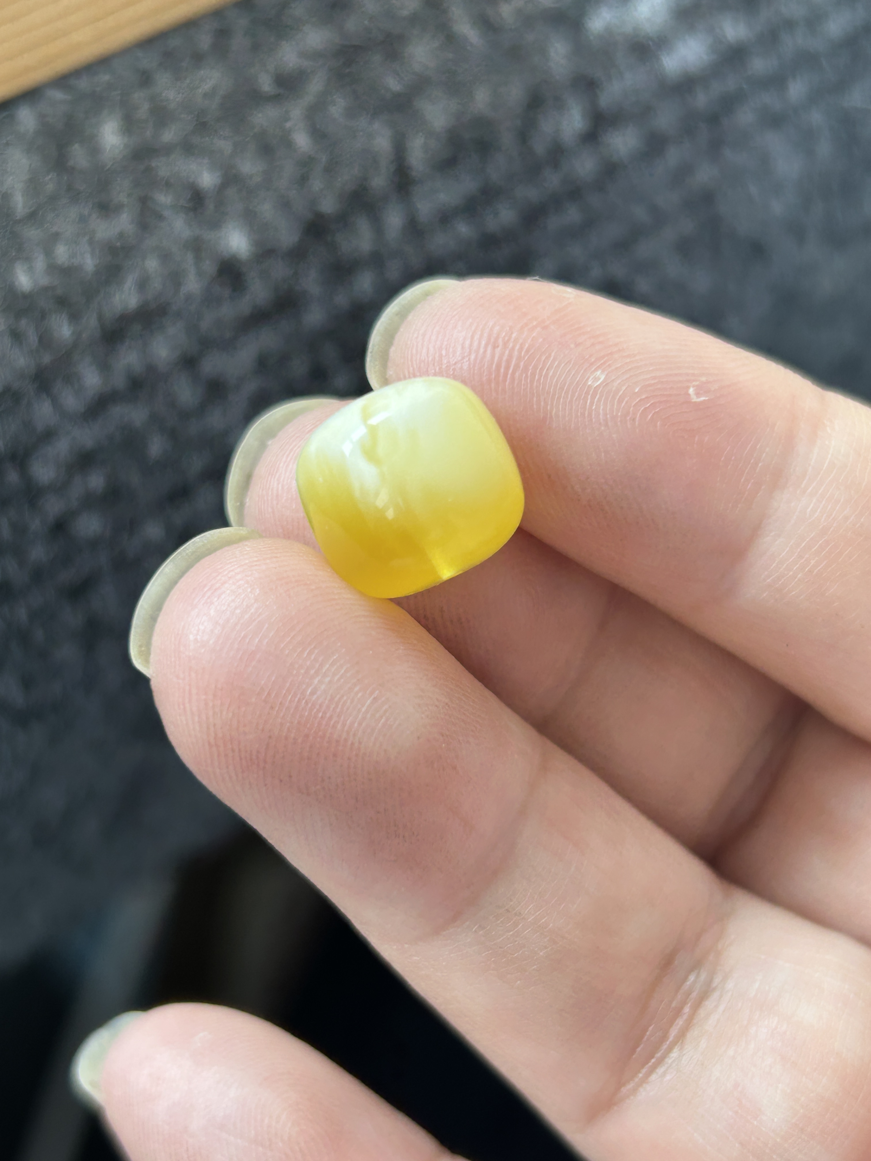 精品纯天然琥珀蜜蜡 老型珠 尺寸12 mm 小拉丝 纹路 品质好如图 