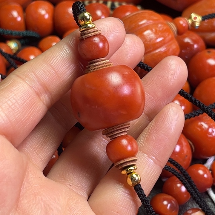 颈饰琉璃新****馆琉璃………..