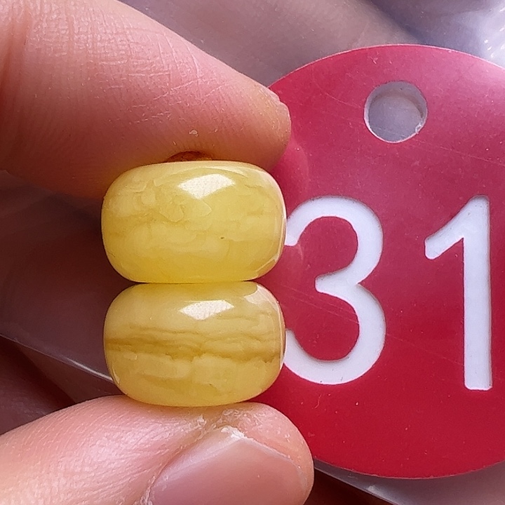 蜜蜡未镶嵌珠宝奇石12.8m m