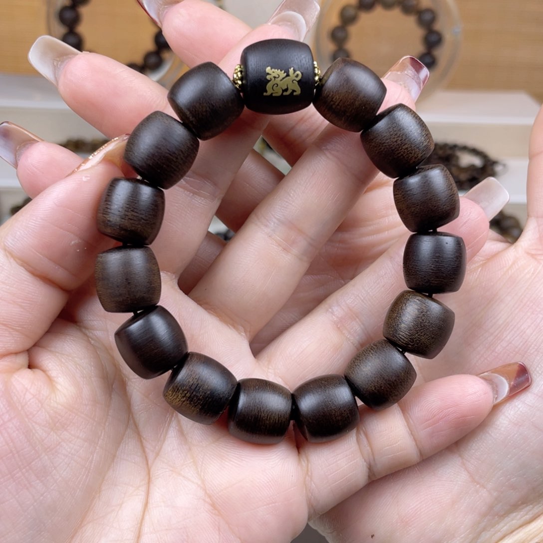 沉香手串夏越南芽庄白棋楠