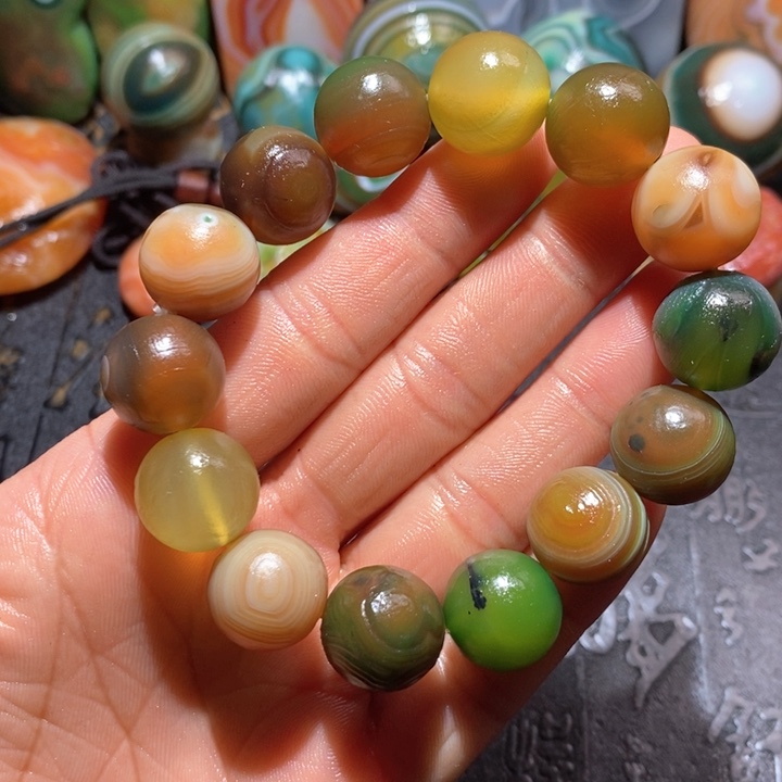 玛瑙/玉髓颈饰未镶嵌