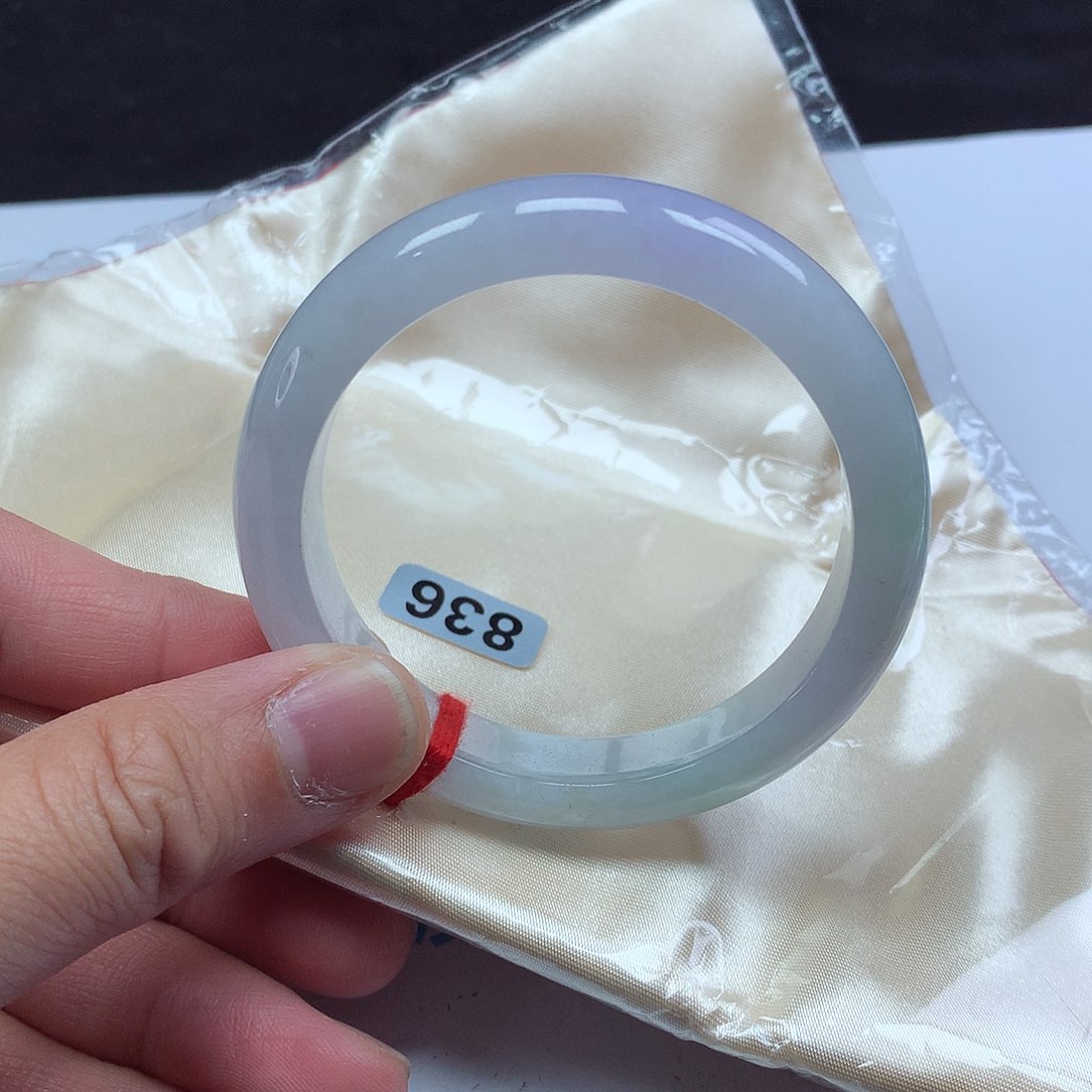 翡翠手镯未镶嵌52正圈