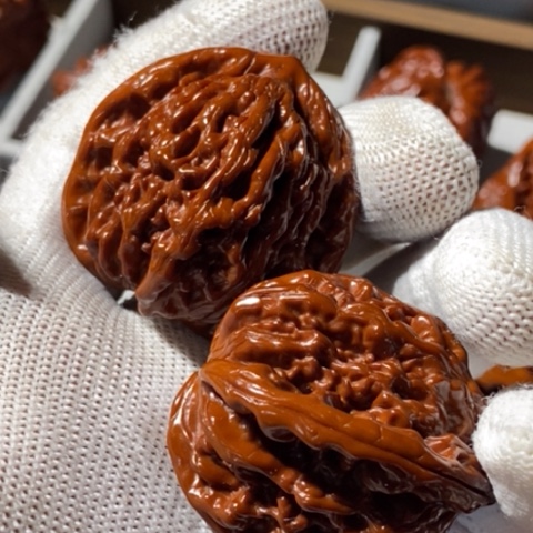 【闪购商品】文玩核桃把件大*鸥