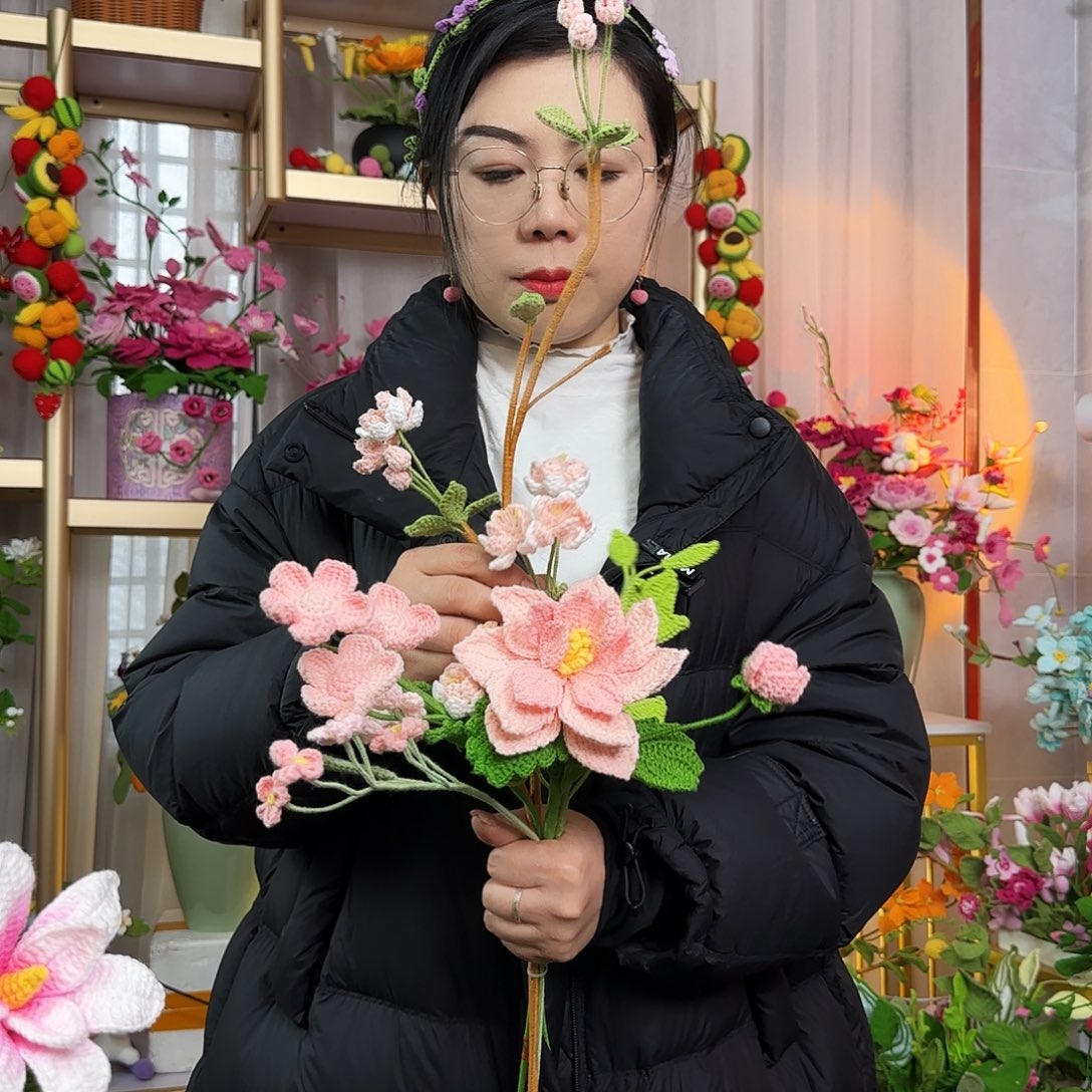 手工钩织设计花束