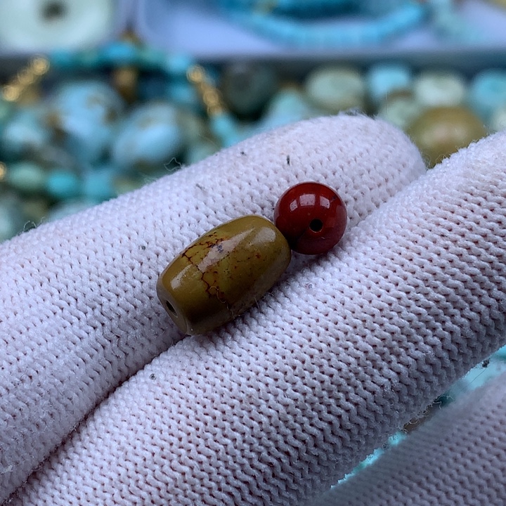 南红玛瑙未镶嵌珠宝奇石