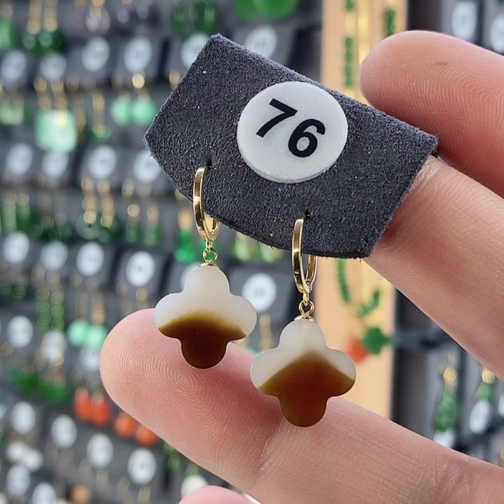 和田玉耳饰18K金镶嵌