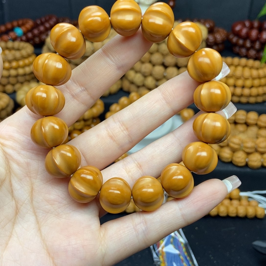 猴头核桃吊坠通****S鲨鱼