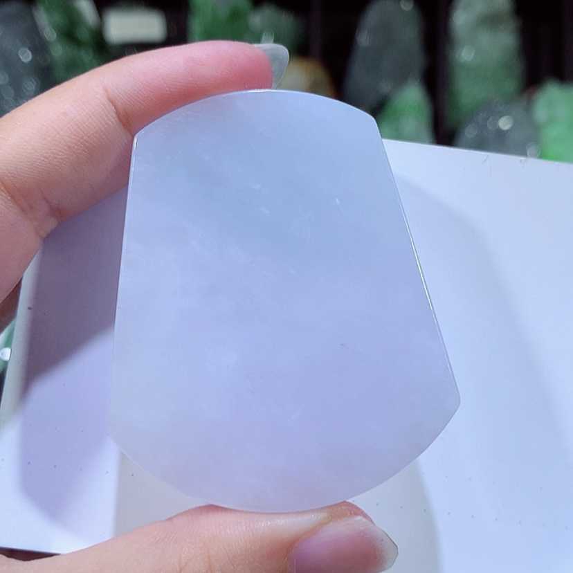 缅甸天然A货翡翠淡紫无事牌吊坠