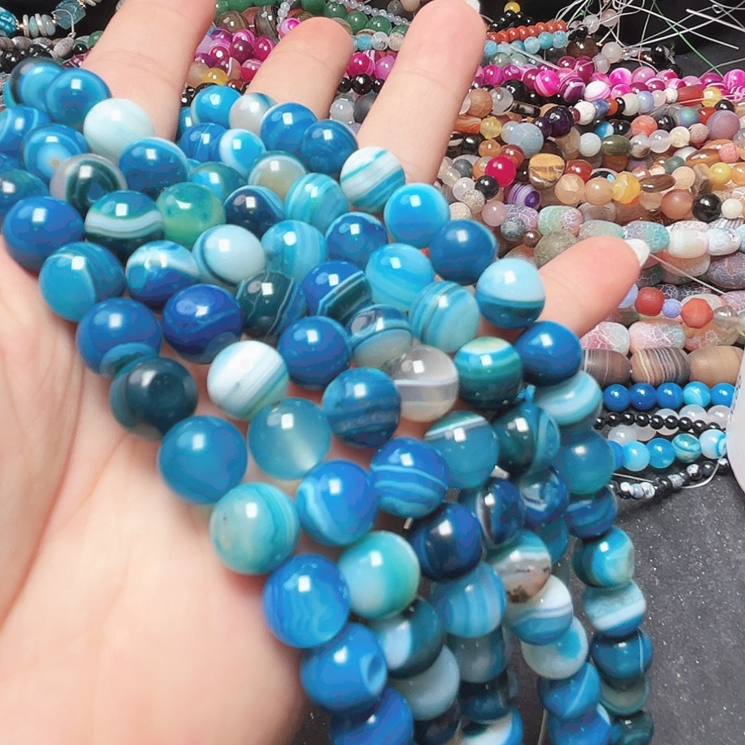 玛瑙/玉髓未镶嵌珠宝半成品R285. 蓝色缠丝玛瑙一条10mm