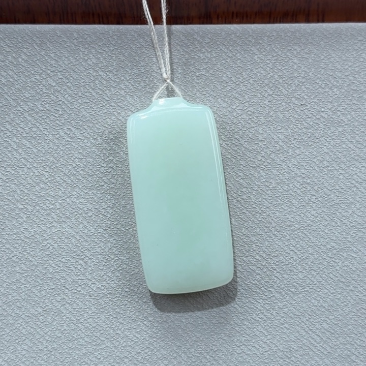 羊***哥和田玉未镶嵌颈饰