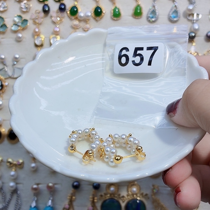 淡水珍珠耳饰合金