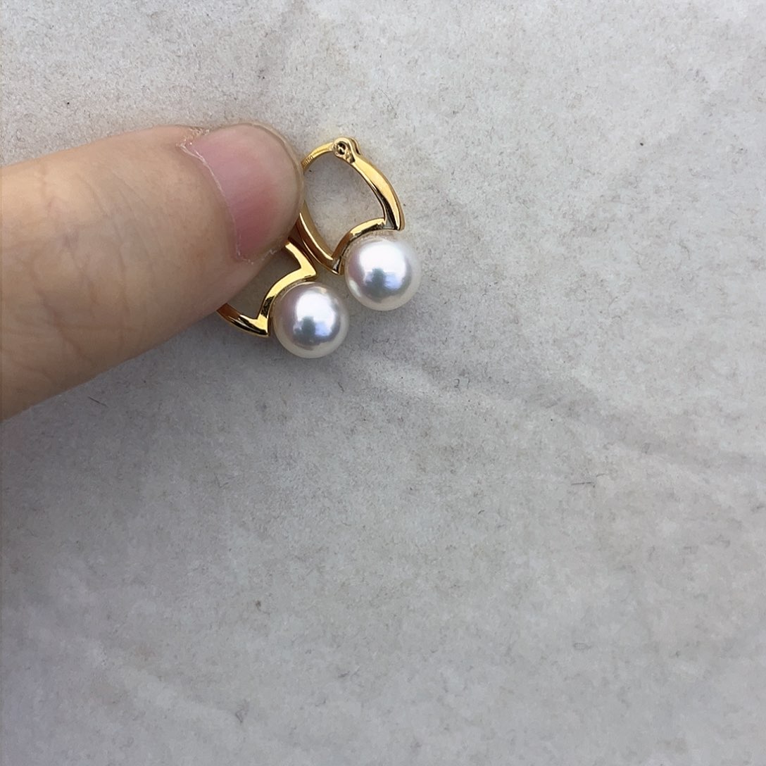 海水珍珠耳饰18K金镶嵌7.5-8水桶耳环