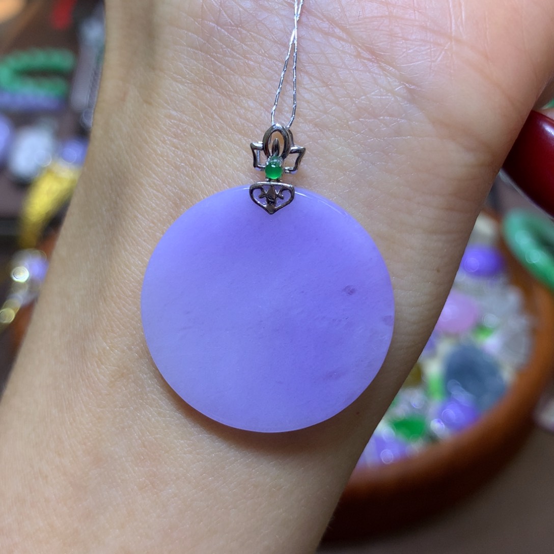 【闪购商品】翡翠颈饰18K金镶嵌翡翠