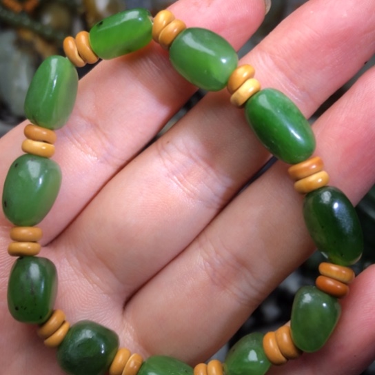 未镶嵌和田玉把件