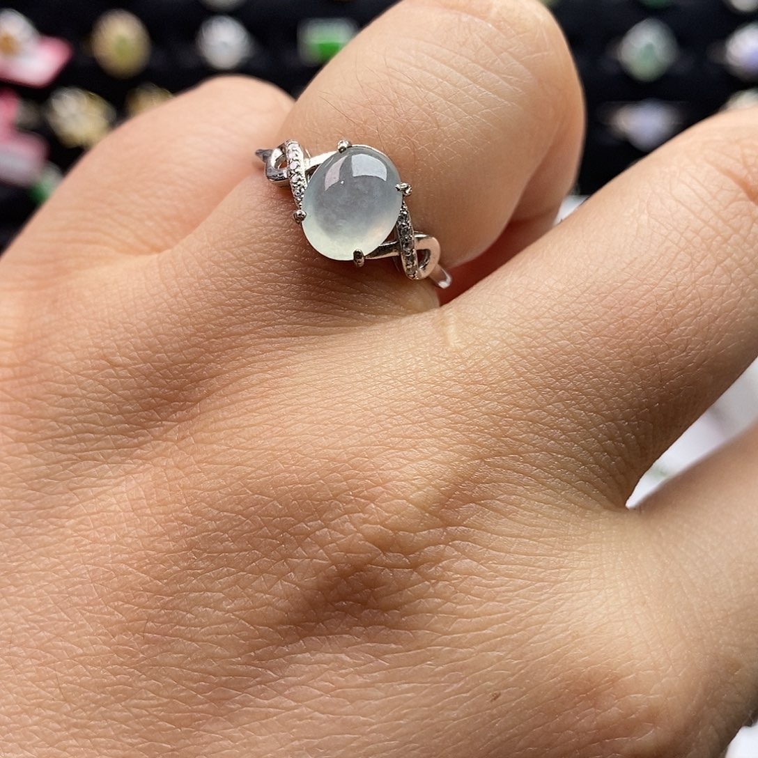 翡翠未镶嵌戒指翡翠