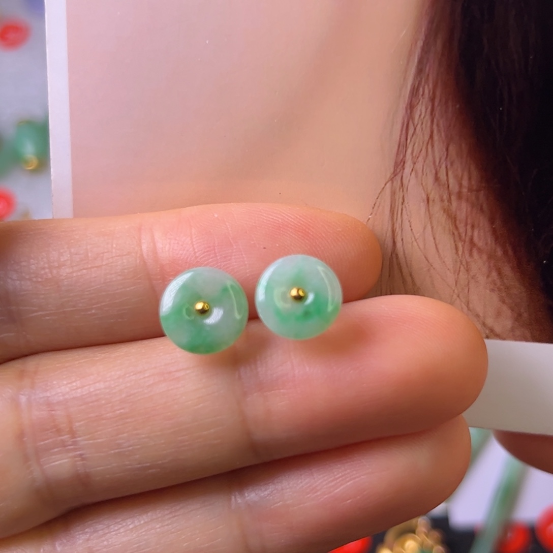 翡翠耳饰18K金镶嵌耳钉