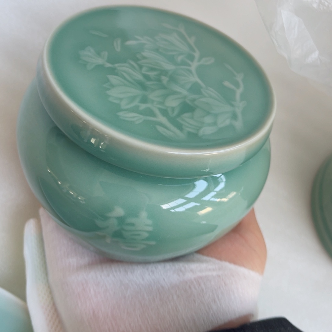 瓷片哈哈哈哈哈哈哈哈哈哈哈
