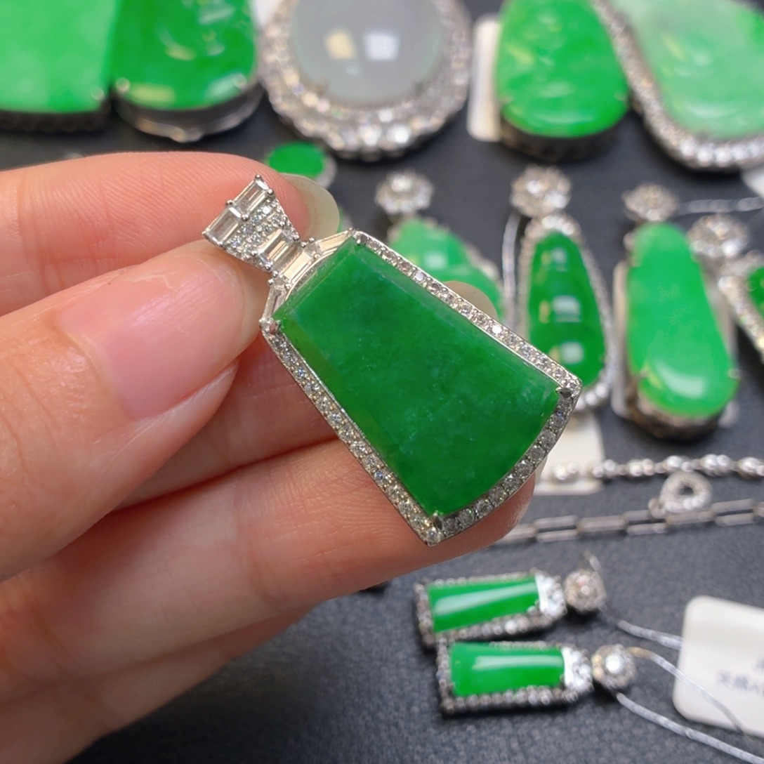 翡翠银S925镶嵌颈饰