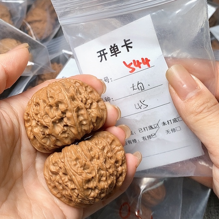 文玩核桃把件544哈哈哈