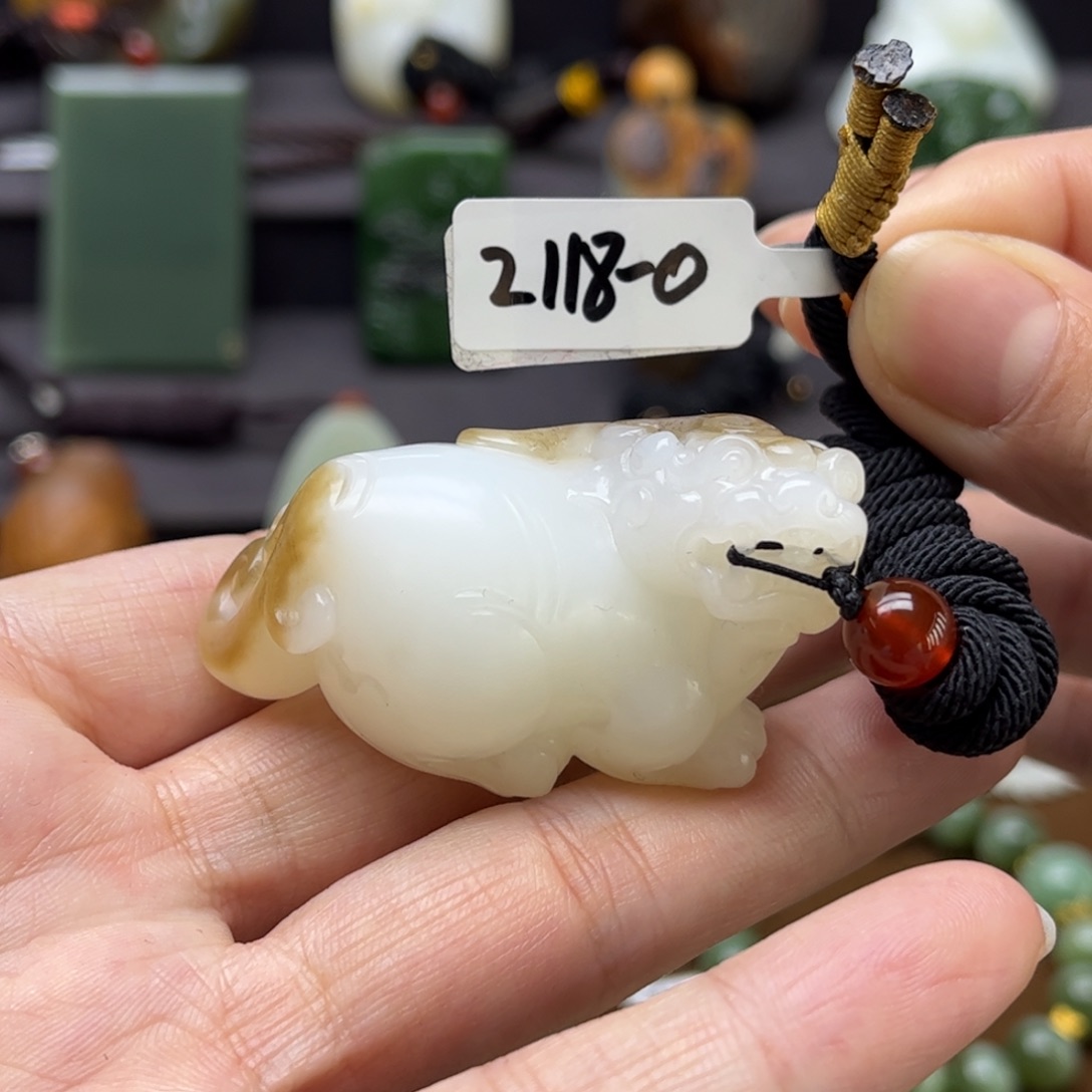 和田玉挂件未镶嵌