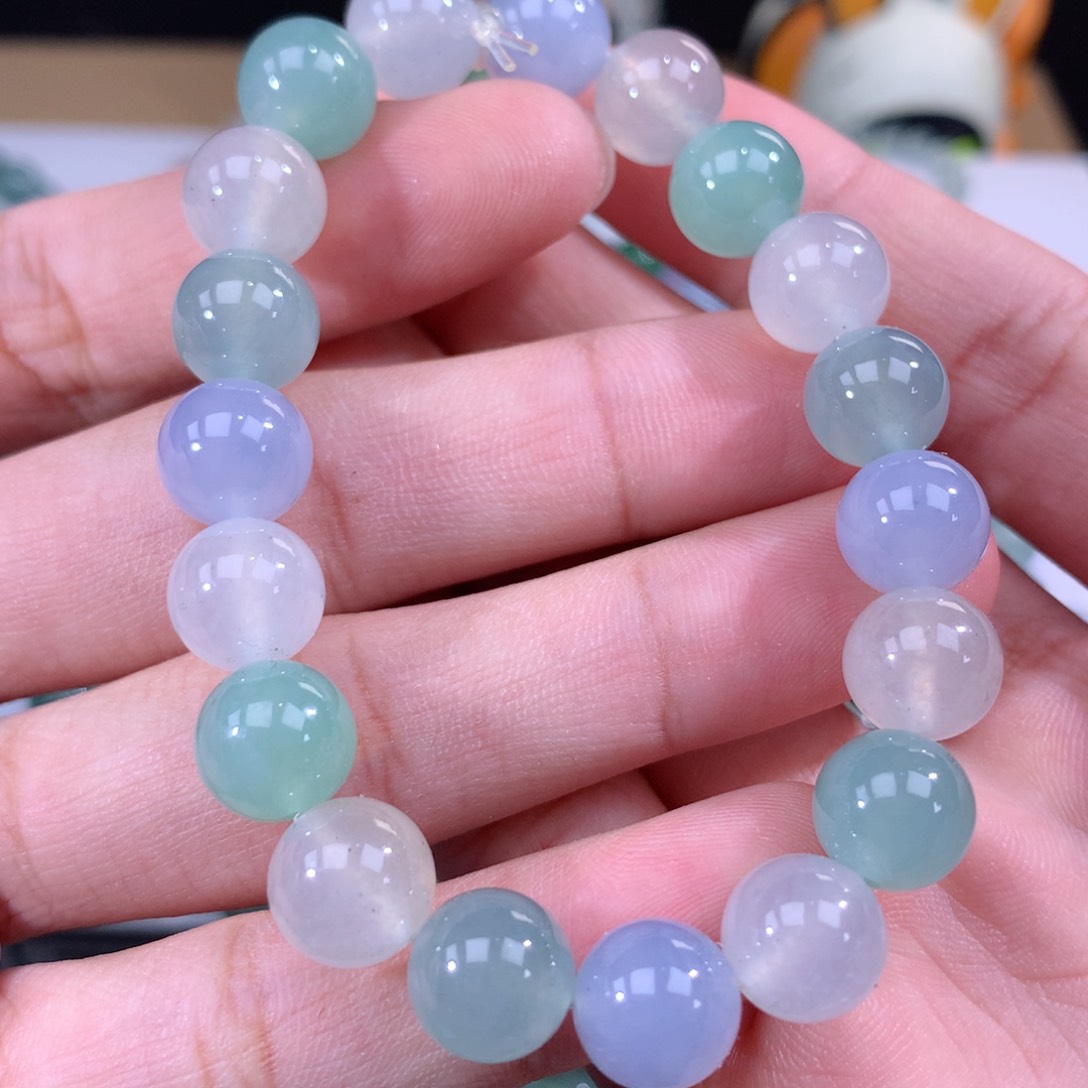 翡翠手链未镶嵌翡翠