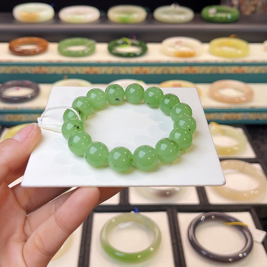 和田玉手串未镶嵌