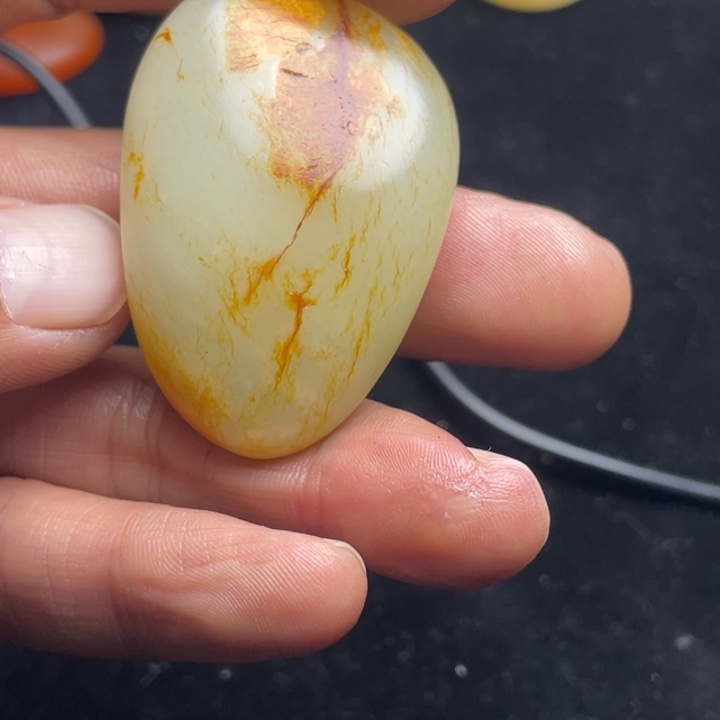 A****和田玉（糖玉）未镶嵌颈饰