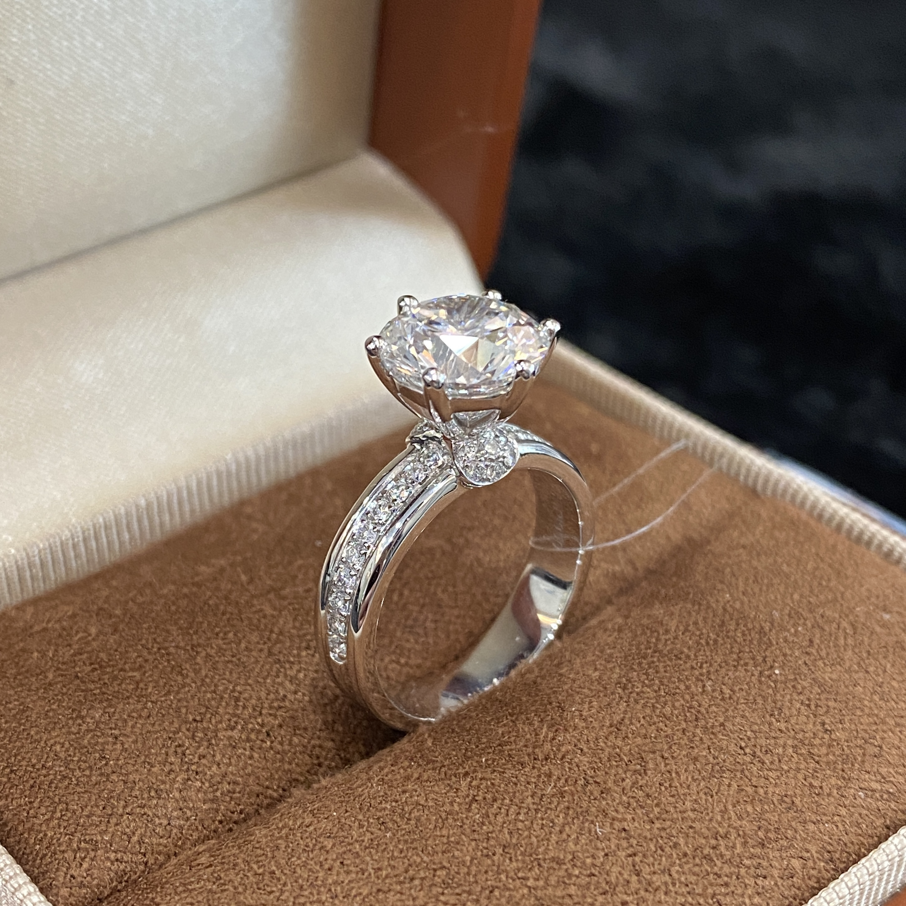 实验室培育钻石PT950铂金 许愿池 顺丰空运