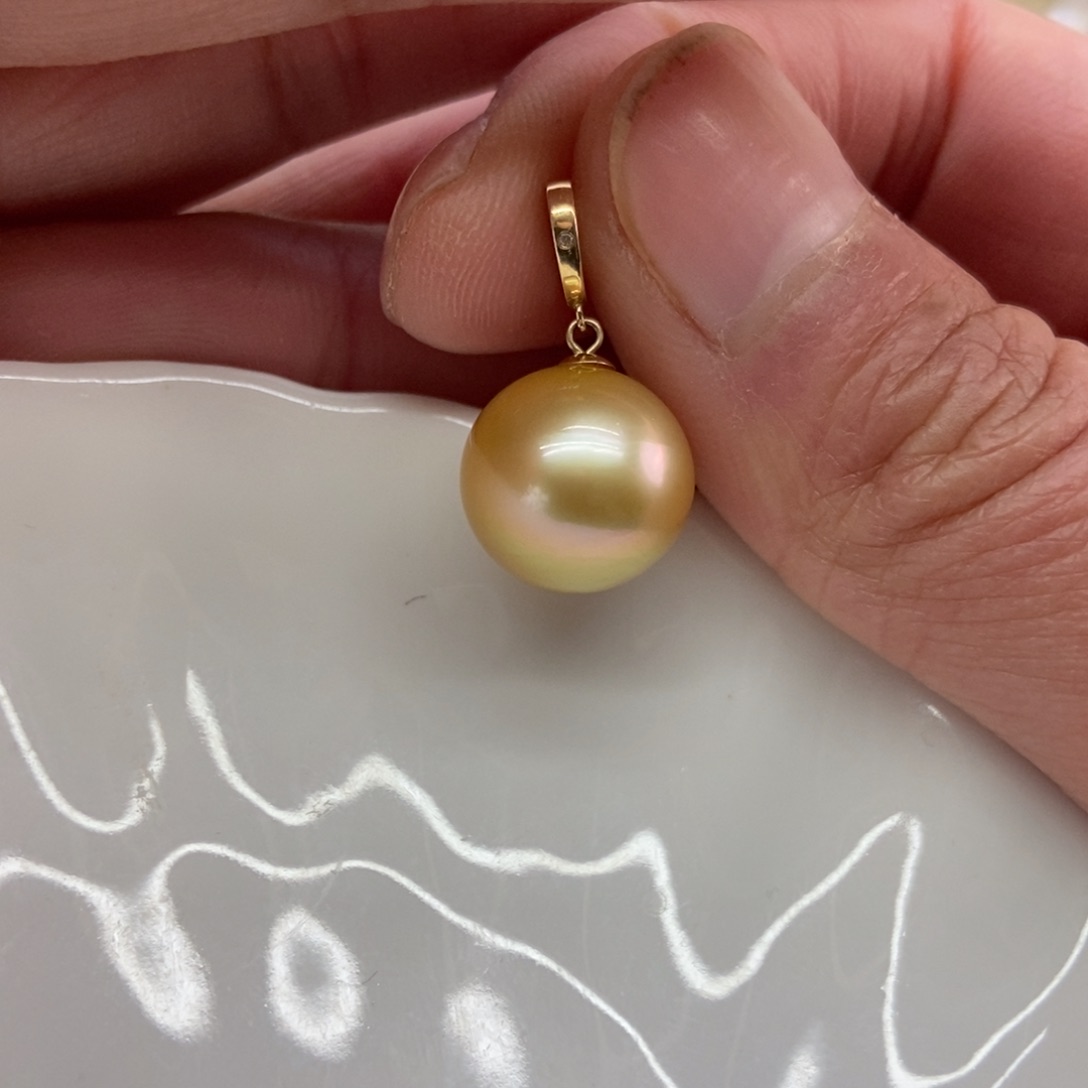 海水珍珠吊坠(不含链)18K金镶嵌