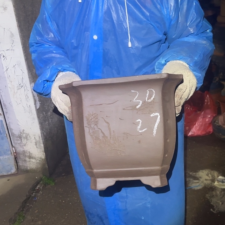 紫砂花盆紫砂花盆和一