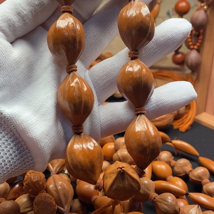 手串/手链橄榄核2.0三花铁盒