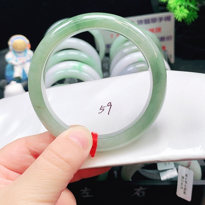 翡翠未镶嵌手镯62