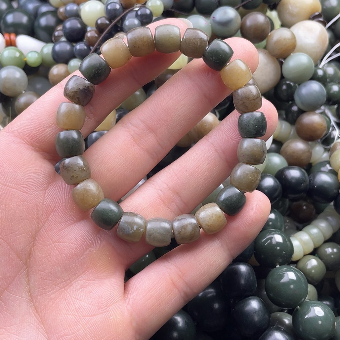 和田玉手串未镶嵌