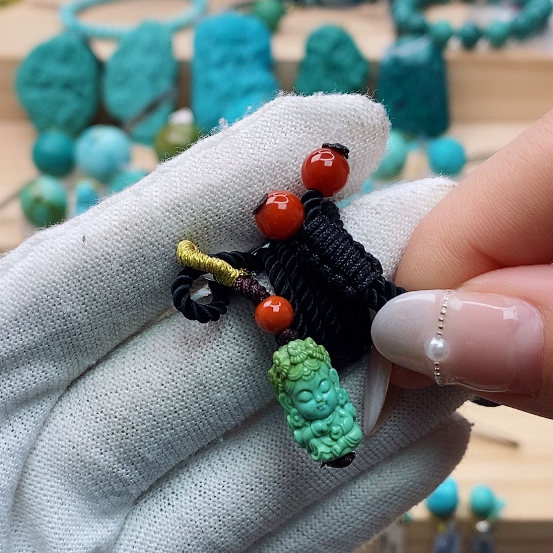 未镶嵌绿松石珠宝奇石