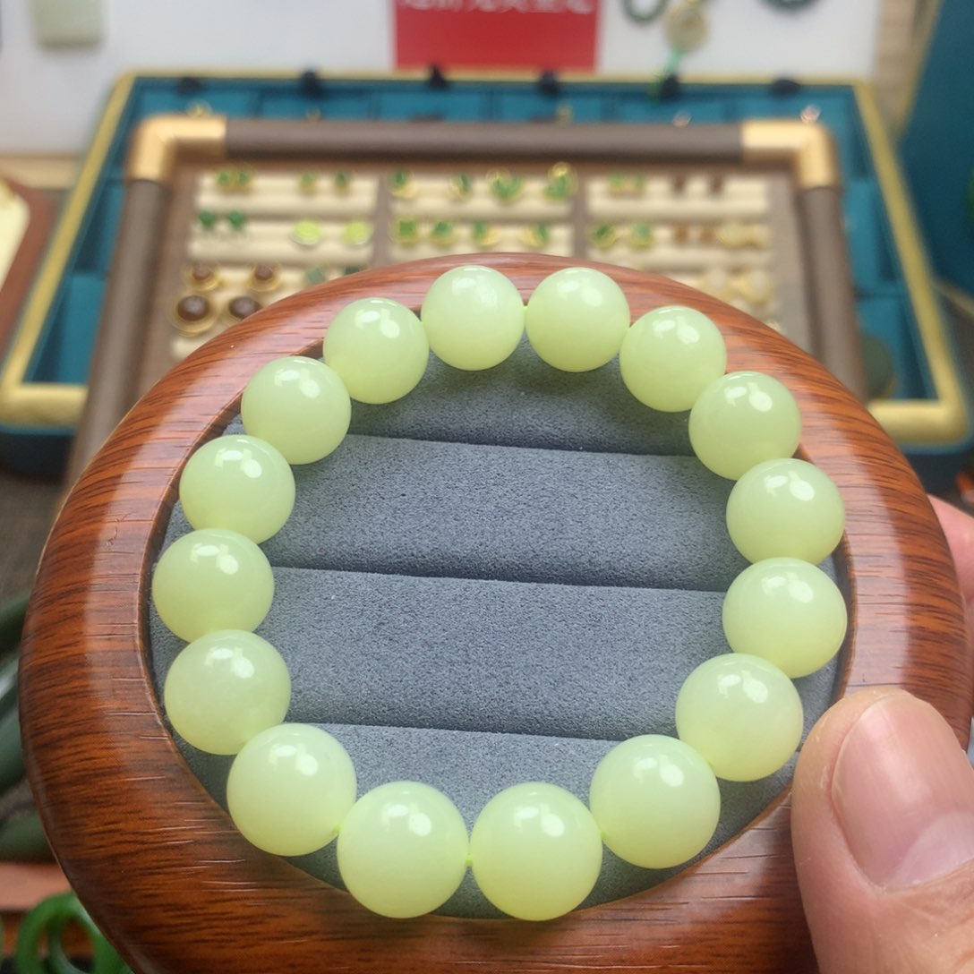 和田玉耳饰未镶嵌黄口手链卡12