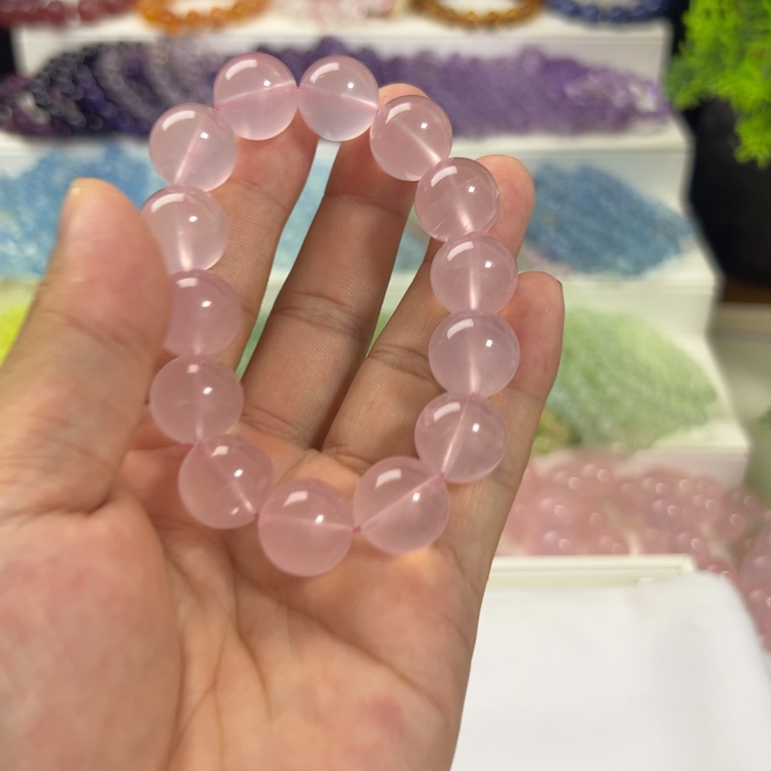 韶***雾水晶手链未镶嵌马粉14咪拍十次合一单 不带证书