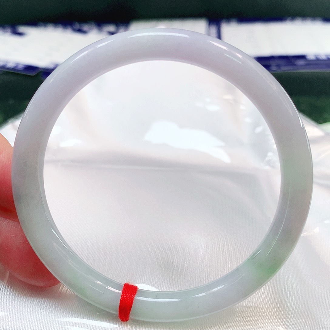 翡翠未镶嵌手镯（圆镯）16号