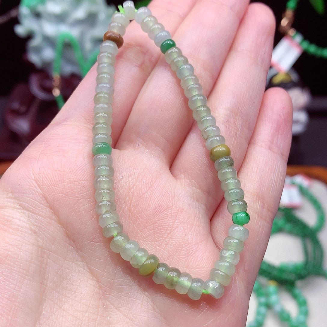 翡翠未镶嵌手链翡翠