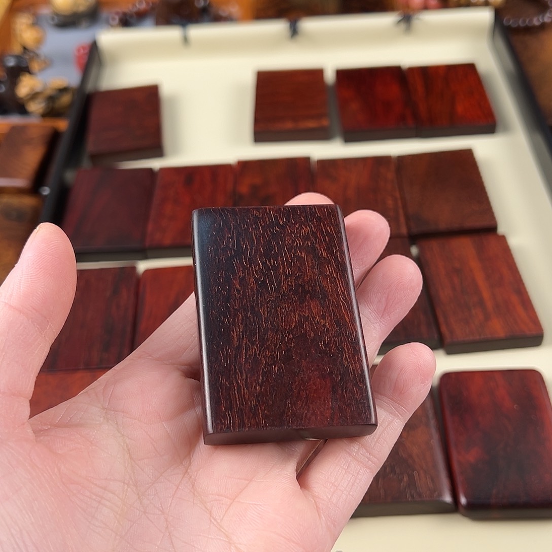 H***靠印度小叶紫檀牌子11111