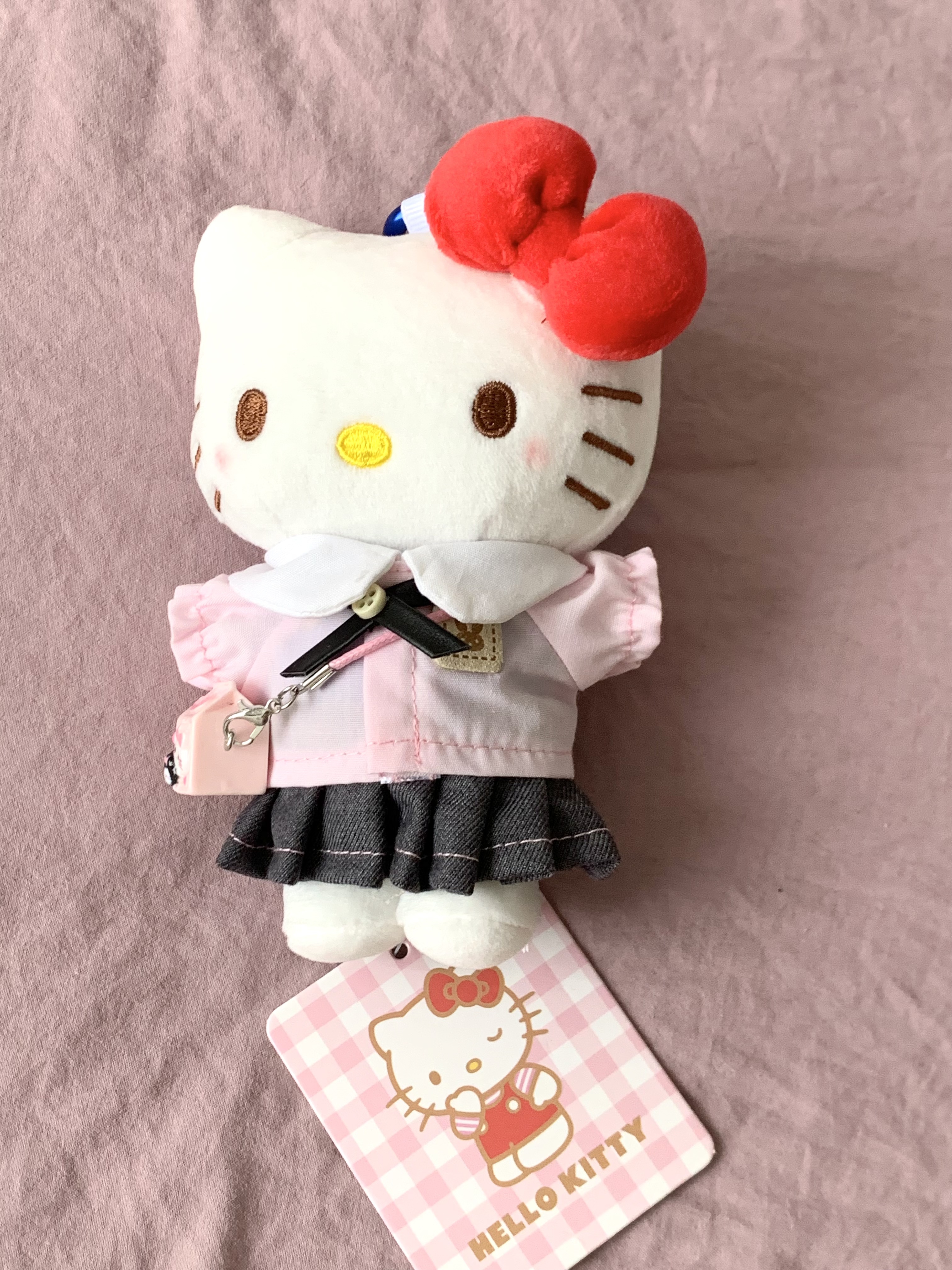 正版【粉色JK裙】HelloKitty可爱玩偶挂件二创少女包挂件钥匙扣公仔
