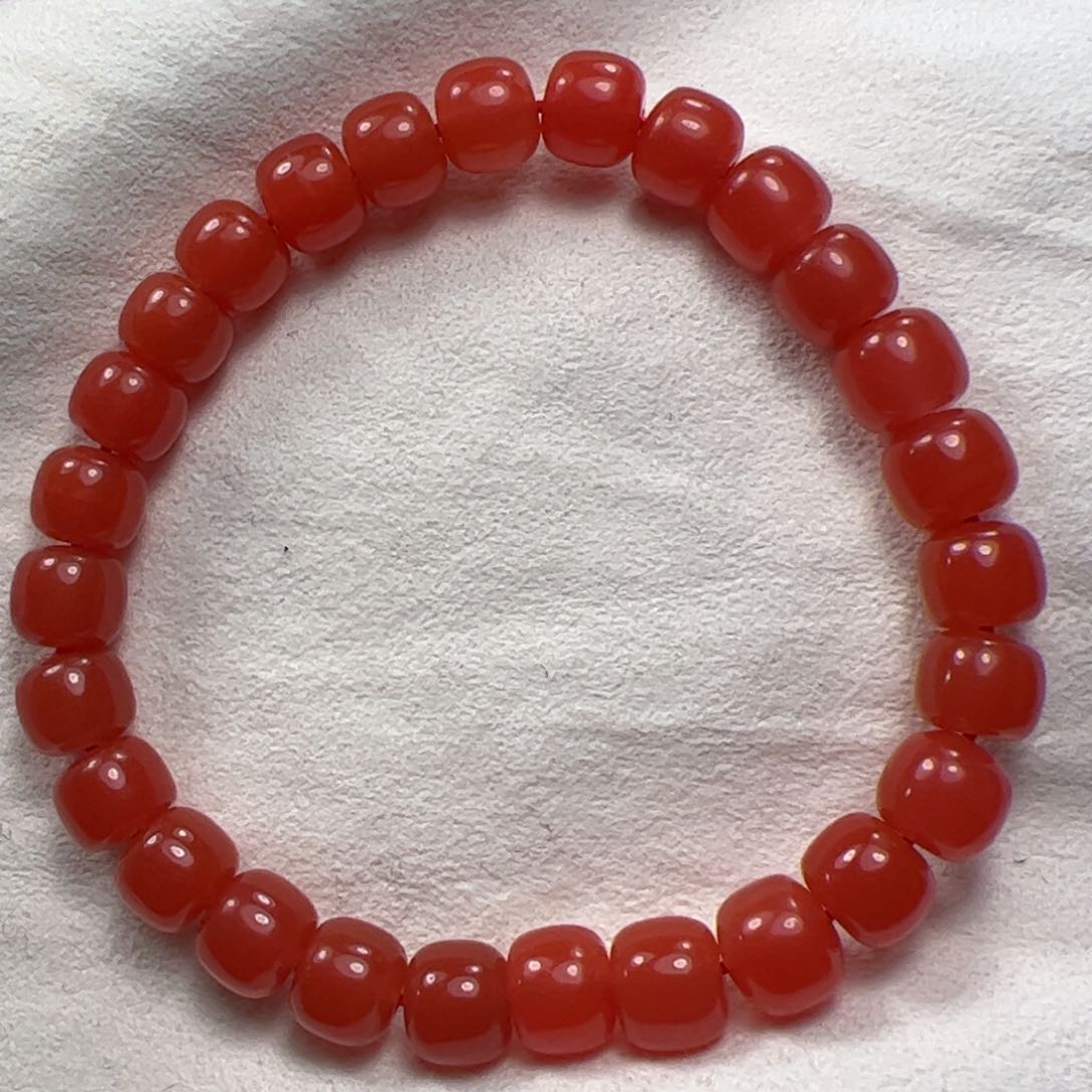 南红玛瑙手串未镶嵌