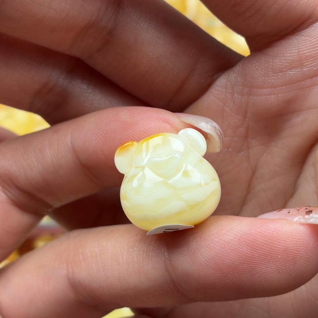 琥珀未镶嵌裸石蜜蜡