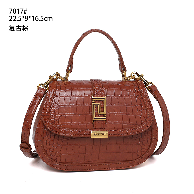 【艳姐甄选】QYX-7017-复古棕轻奢女士时尚小众真皮单肩挎包