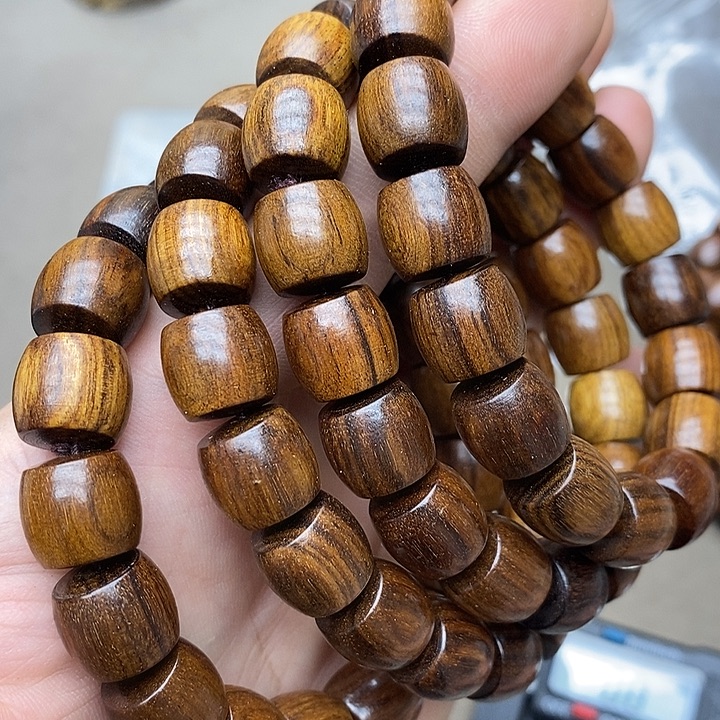 沉香碎屑沉香巴布亚贡木104号