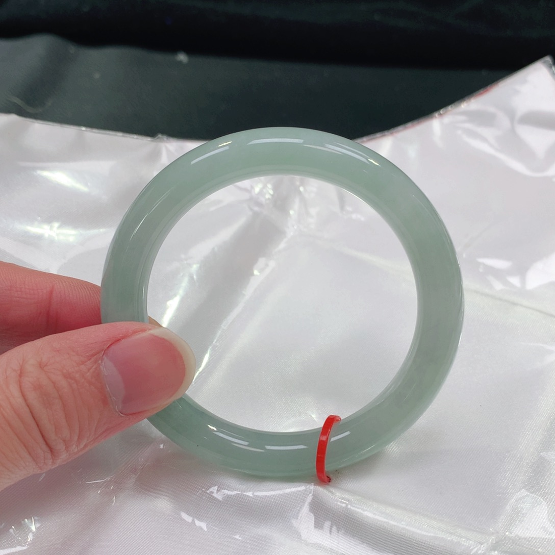 未镶嵌手镯翡翠609