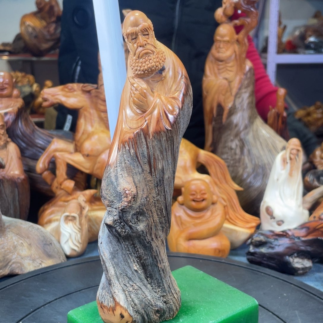 柏木（崖柏）。。。。。。。